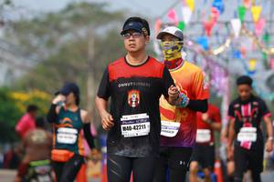 BIB: 42211, 669
                            <button type="button" onclick="openModal(9908679)" class="btn btn-primary btn-sm float-right btn-popup" data-toggle="modal" data-target=".modal-high-quality">
                        <i class="fas fa-shopping-cart"></i> Add to Cart
                    </button>
                                            <button type="button" onclick="isThisMe(9908679, true)" class="btn btn-success btn-sm float-right btn-popup btn-isme hidden" data-toggle="tooltip" data-placement="bottom" title="นี่คือรูปของคุณใช่ไหม คลิกที่นี่เพื่อเอาเข้าอัลบั้ม">
                        <i class="fas fa-plus"></i> Add to album
                    </button>
                    <button type="button" onclick="isThisMe(9908679, false)" class="btn btn-warning btn-sm float-right btn-popup btn-isnotme hidden">
                        <i class="fas fa-ban"></i> Remove from album
                    </button>